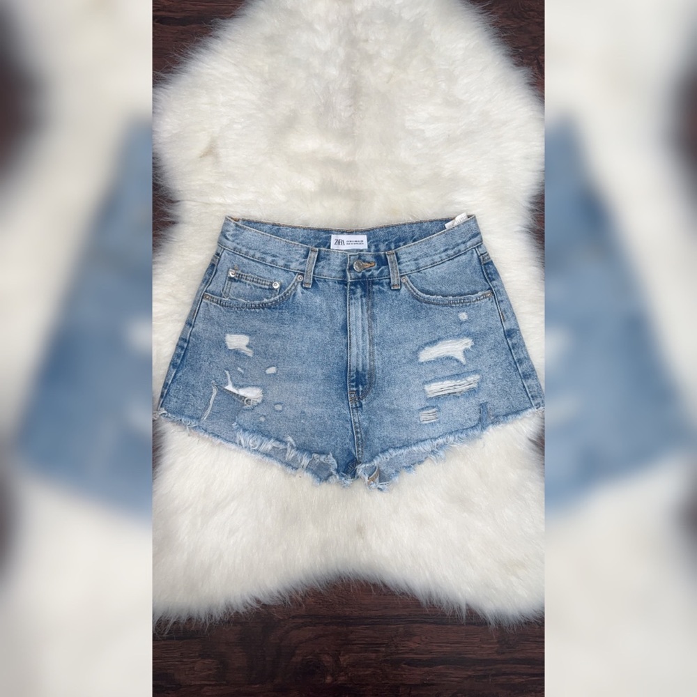 Zara Short